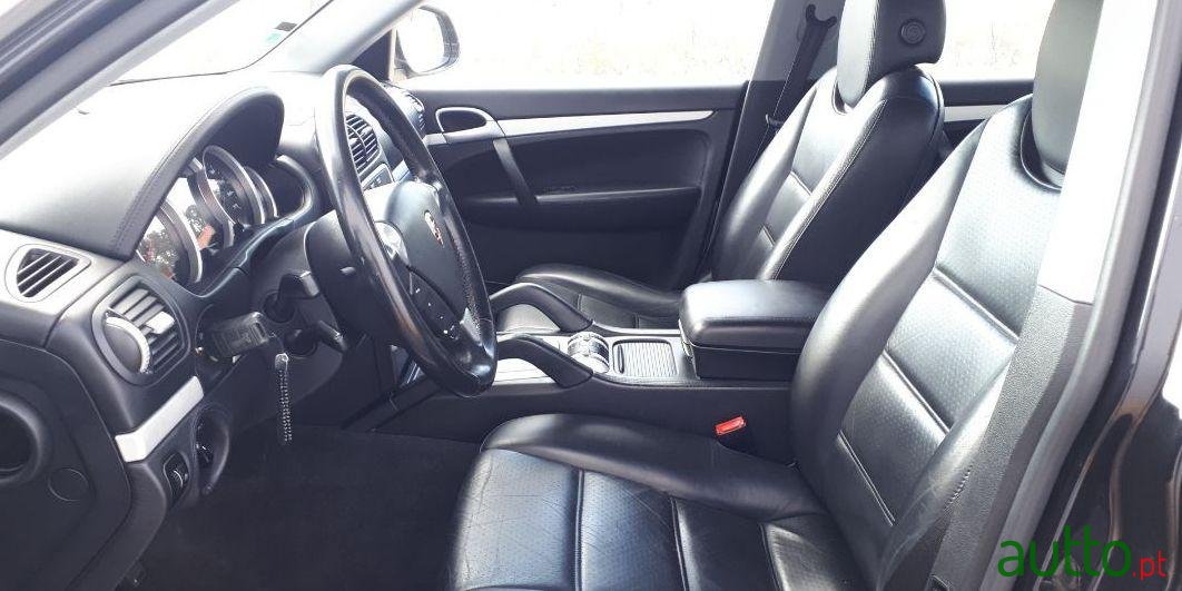2005' Porsche Cayenne S  4.5 V8  Gpl/Gasolina photo #2