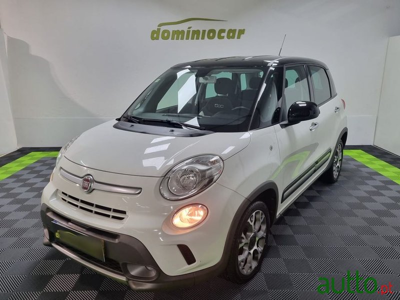 2016' Fiat 500L photo #1