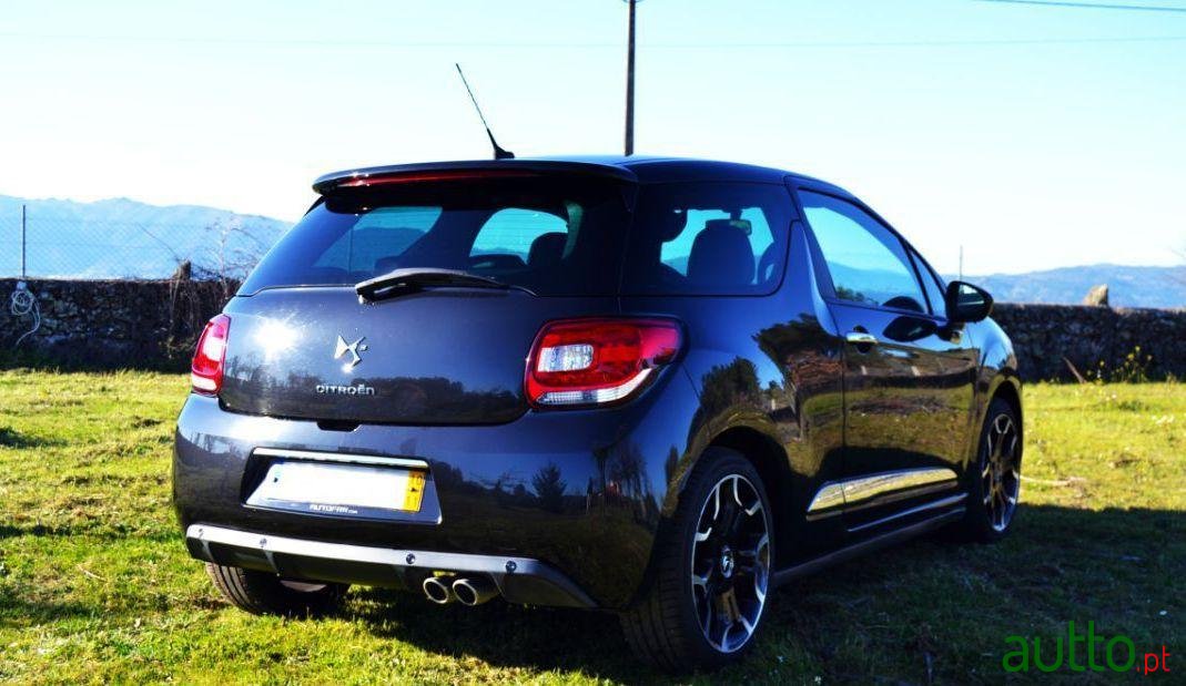 2010' Citroen DS3 photo #2