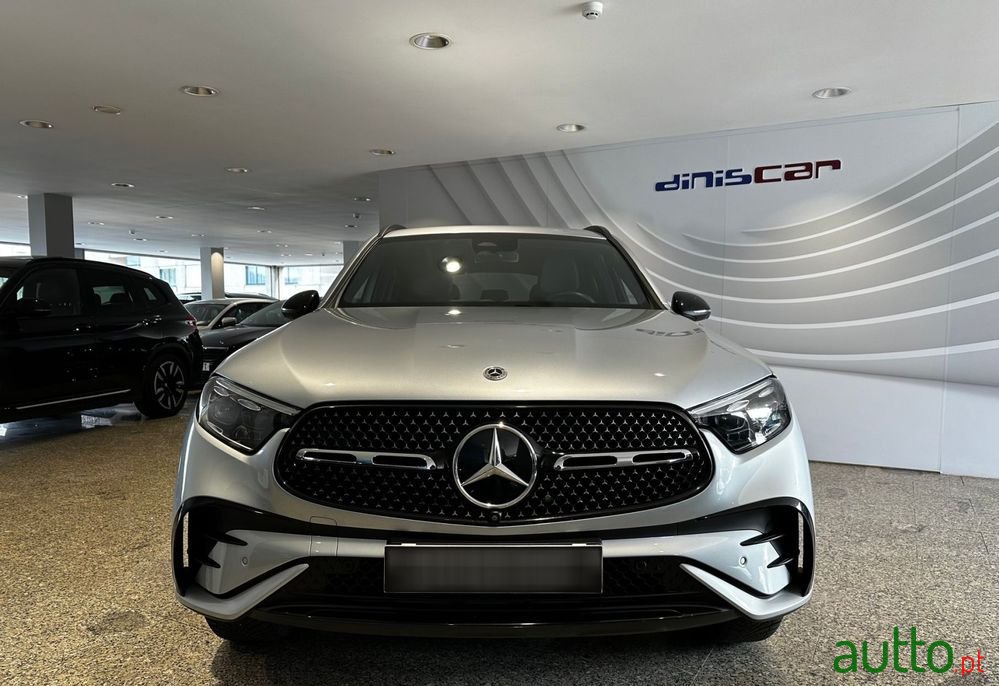 2023' Mercedes-Benz Classe Glc photo #2