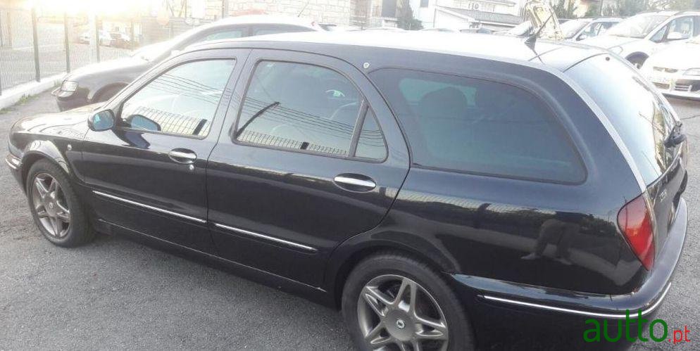 2004' Lancia Lybra-Sw 1.9 Jtd Intensa photo #2