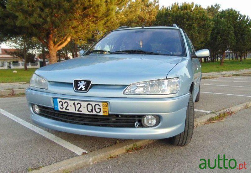 2000' Peugeot 306 Break photo #2