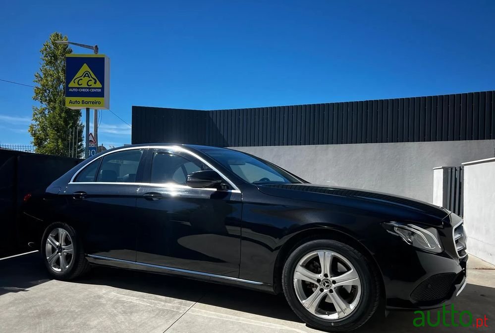 2018' Mercedes-Benz Classe E photo #2