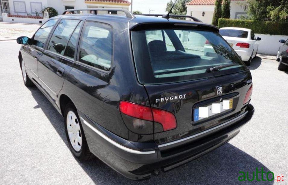 2002' Peugeot 406-Sw 2.0 Hdi Executive photo #1