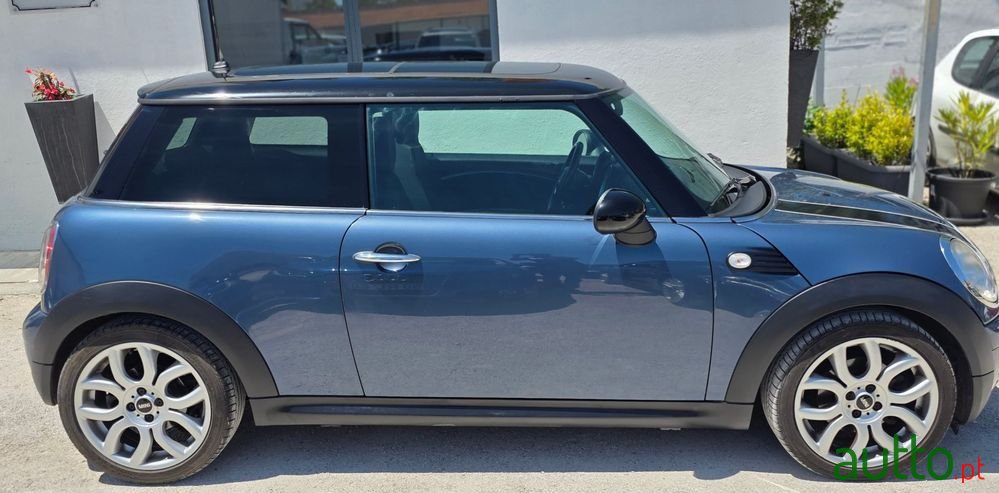 2009' MINI Cooper D 3 Portas photo #5