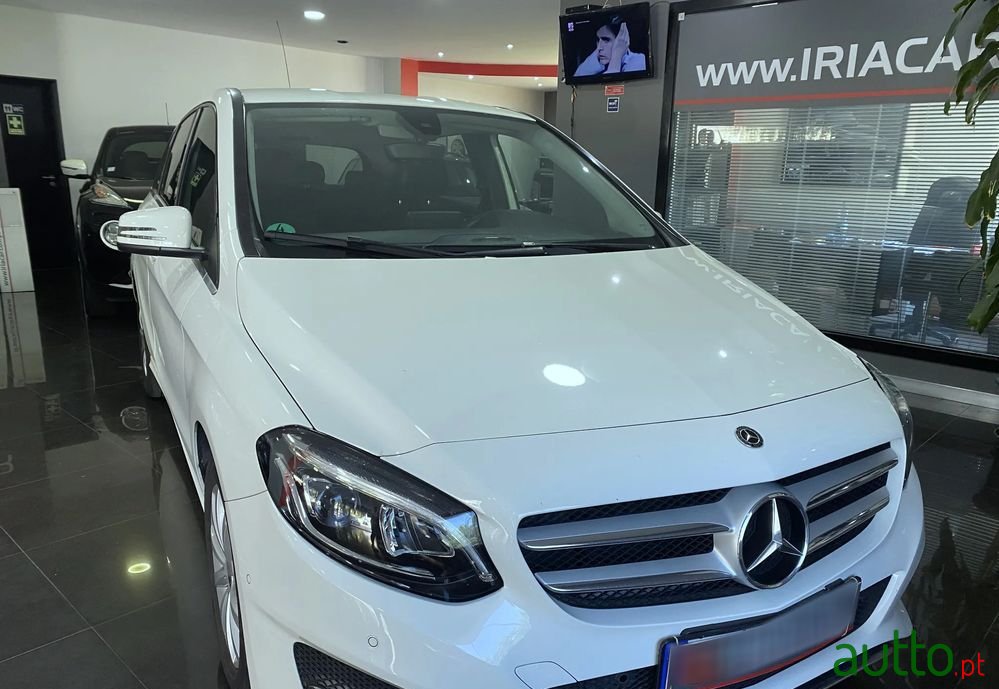 2017' Mercedes-Benz Classe B photo #1