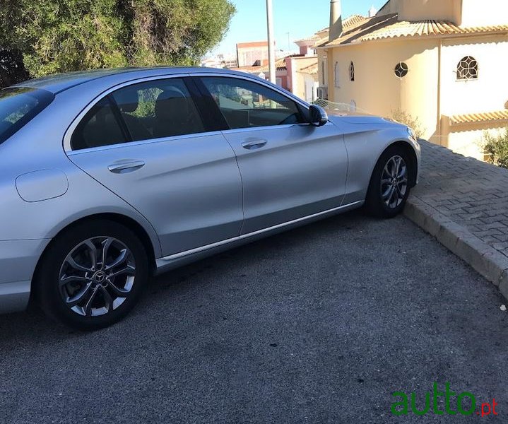 2017' Mercedes-Benz C-220 photo #3