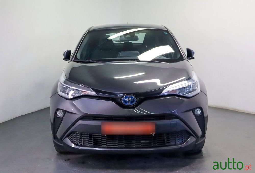 2023' Toyota C-HR 1.8 Hybrid Comfort photo #2