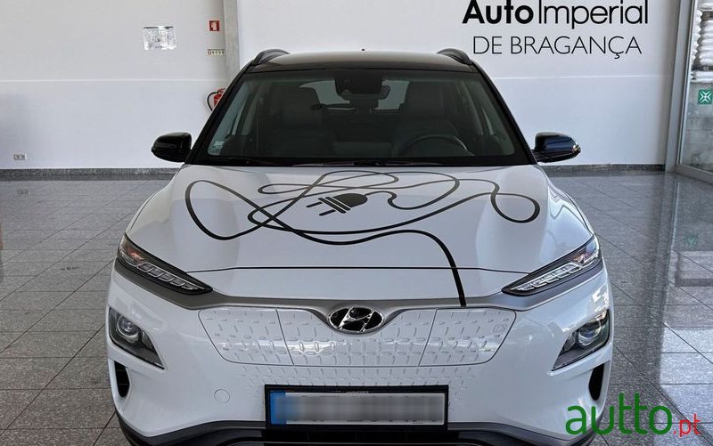 2021' Hyundai Kauai Ev 64 Kwh Premium photo #3