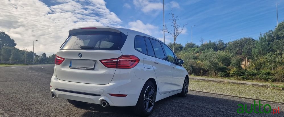 2020' BMW Série 2 photo #3