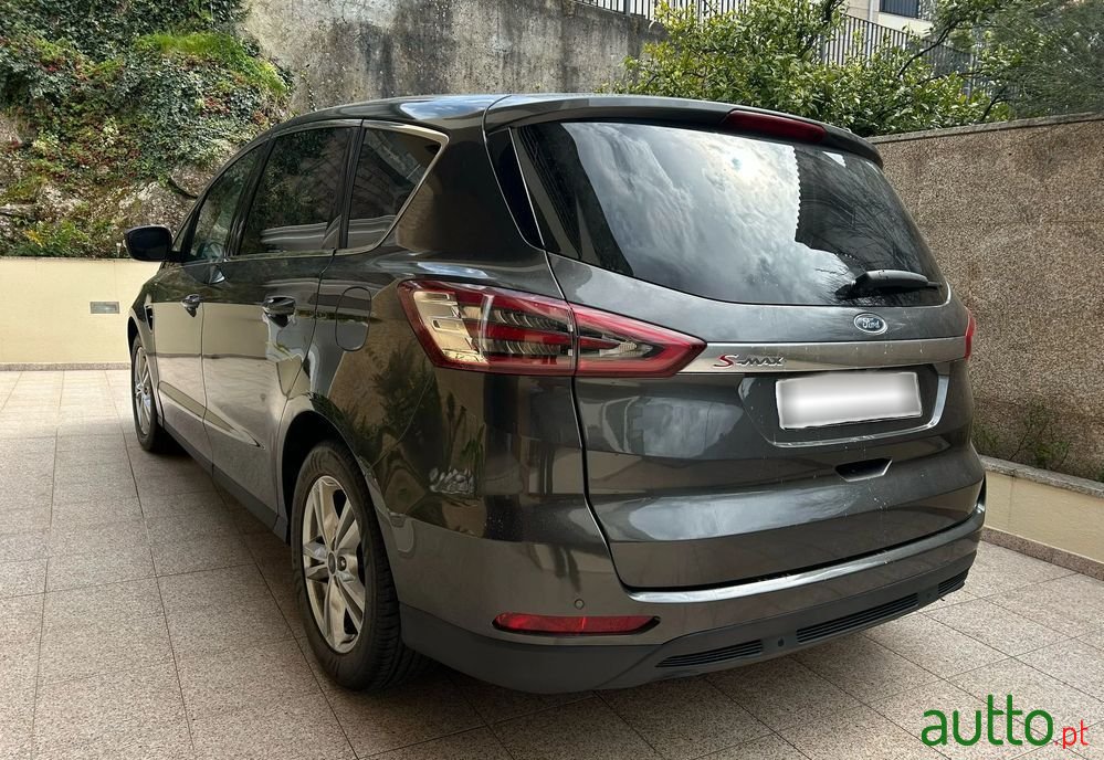 2015' Ford S-Max photo #5