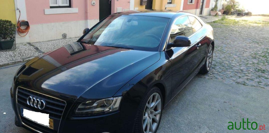 2009' Audi A5 2.0 Tdi photo #2