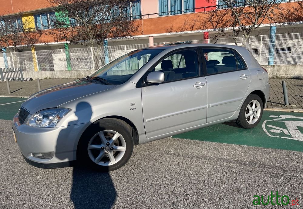 2002' Toyota Corolla photo #4