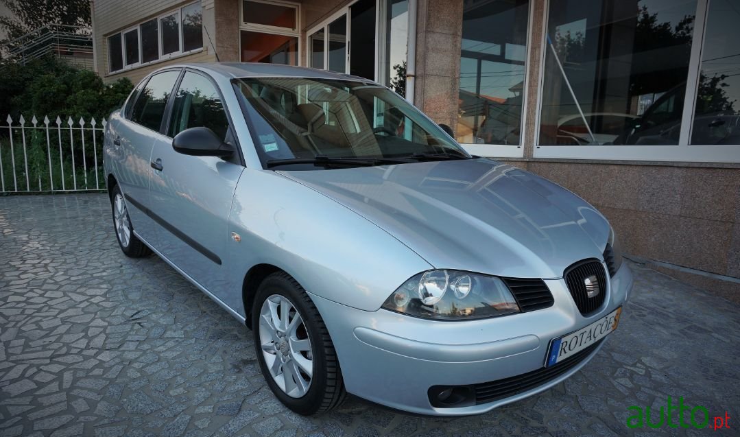 2008' SEAT Cordoba photo #3