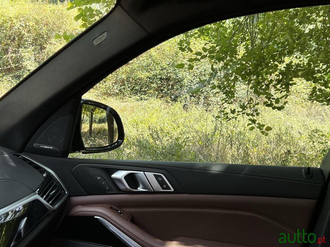 2018' BMW X5 photo #6