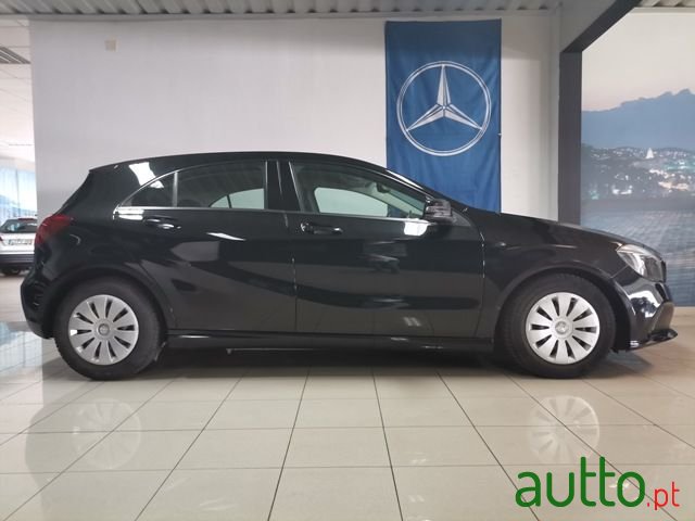 2016' Mercedes-Benz A-180 photo #2