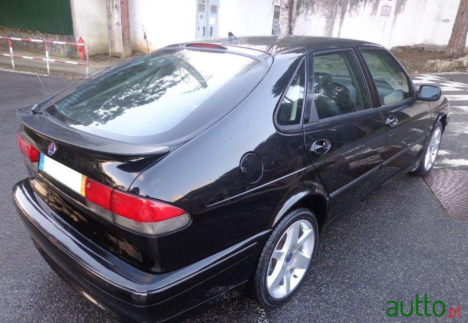2002' Saab 9-3 2.0 Turbo photo #1