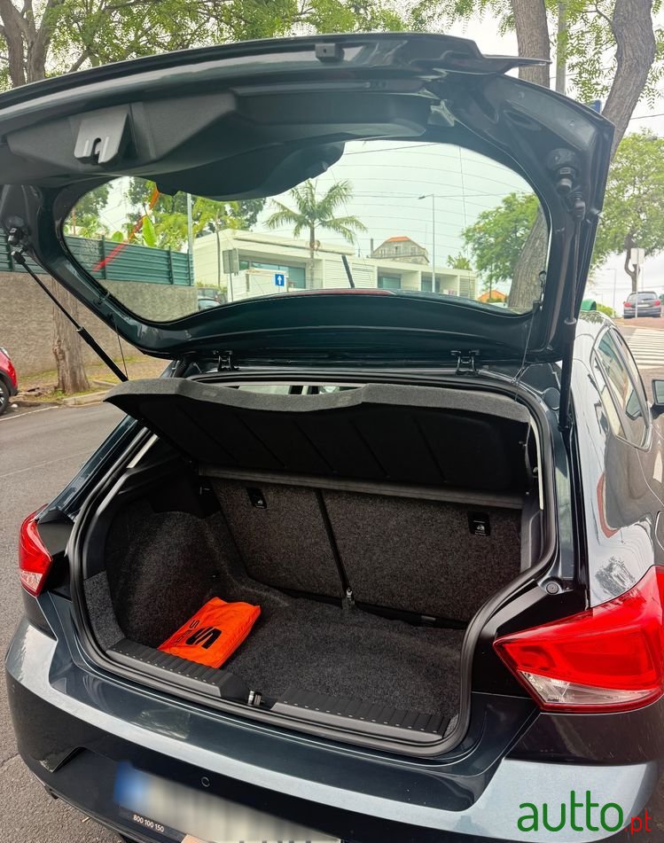 2018' SEAT Ibiza 1.6 Tdi Style photo #4