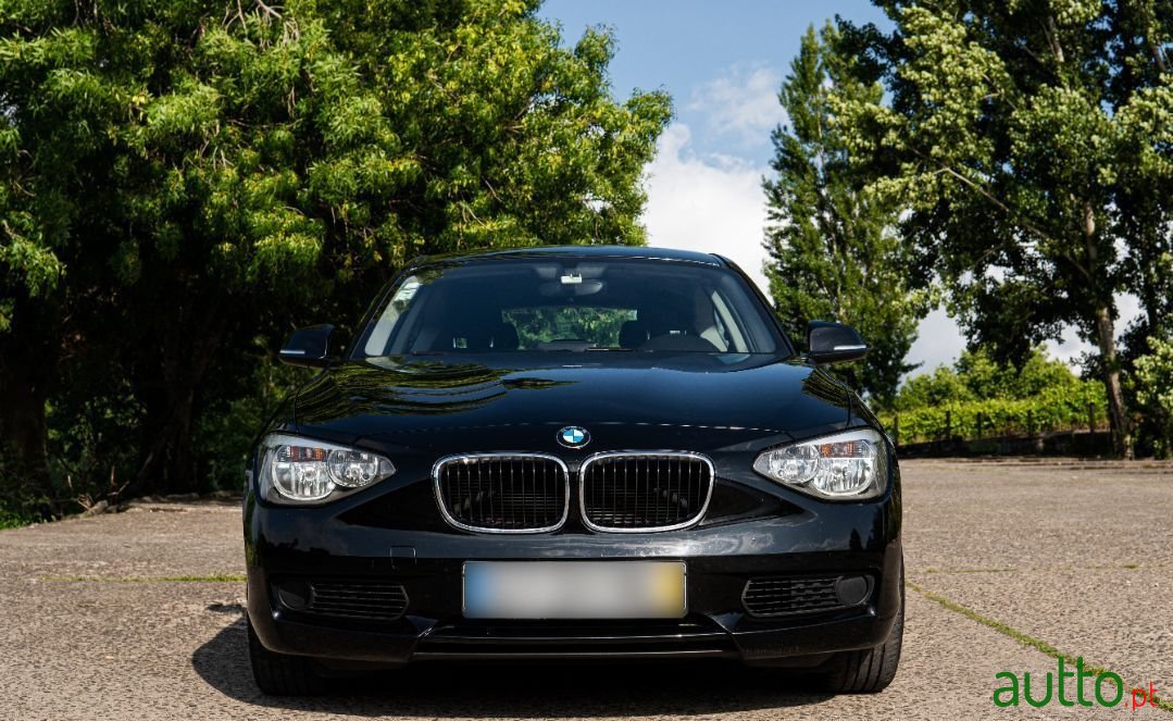 2013' BMW 120 photo #5