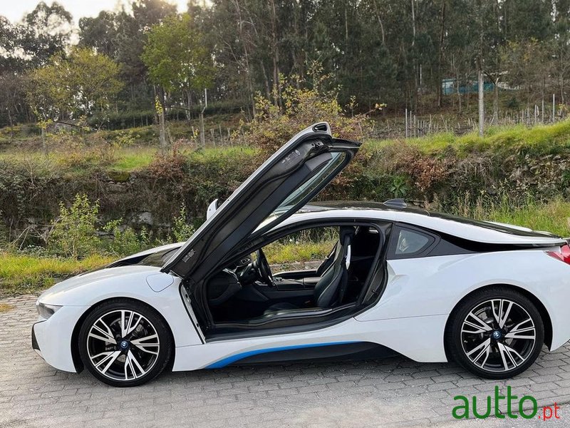 2014' BMW i8 photo #7