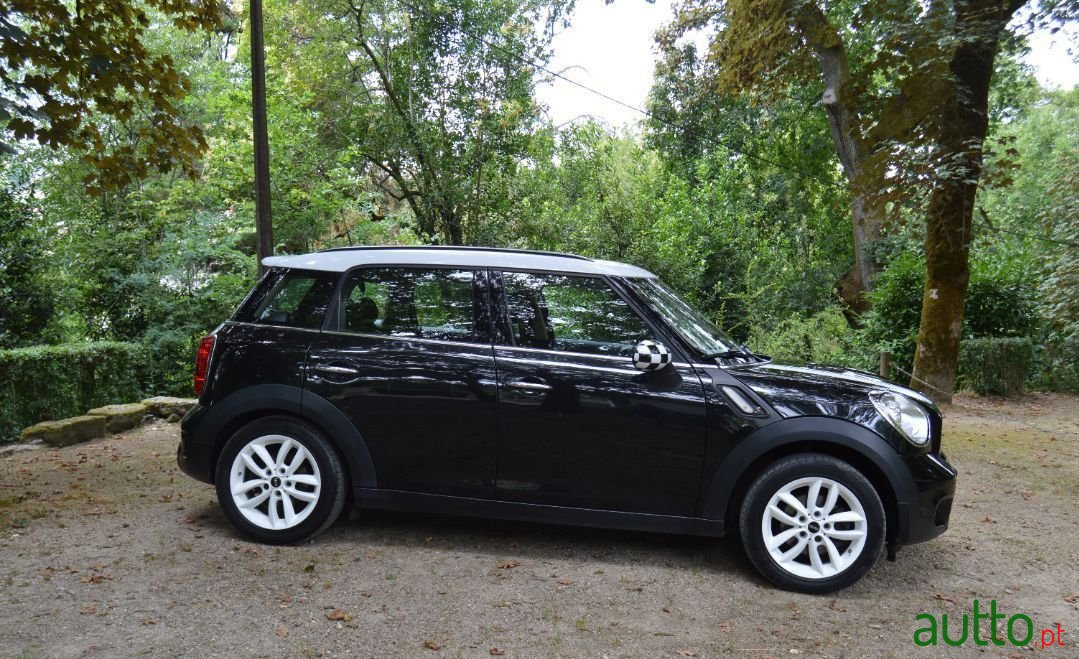 2013' MINI Countryman photo #2