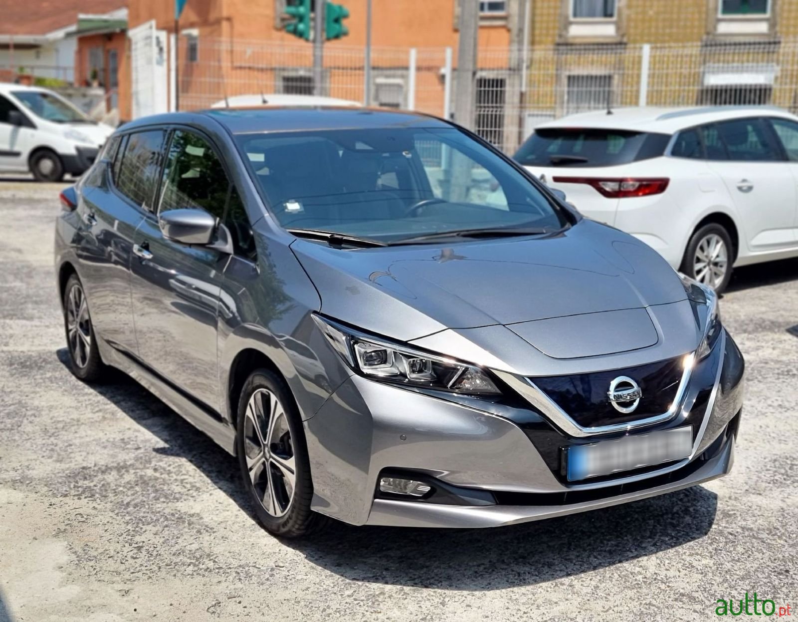 2019' Nissan Leaf photo #3