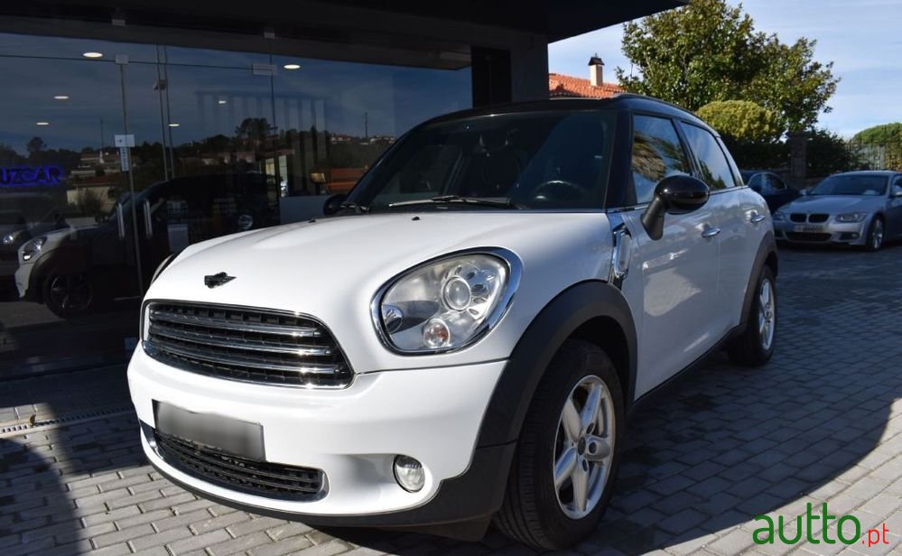 2010' MINI Countryman Cooper photo #1