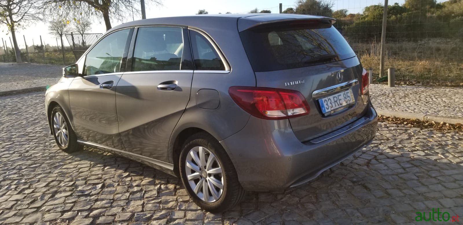 2016' Mercedes-Benz B-Class photo #7