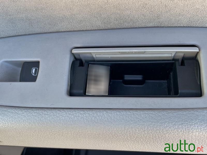 2011' Audi Q7 photo #2