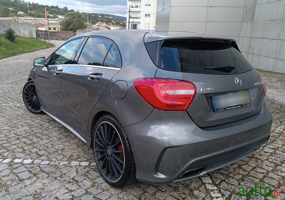 2014' Mercedes-Benz Classe A 4-Matic photo #5