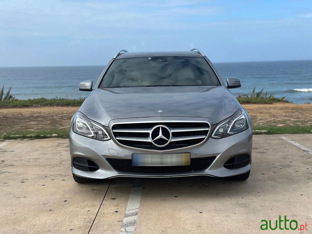 2013' Mercedes-Benz Classe E photo #2