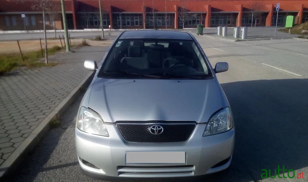 2004' Toyota Corolla photo #3