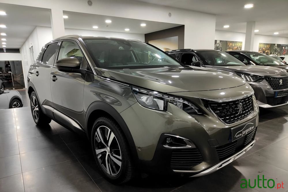 2019' Peugeot 3008 photo #3