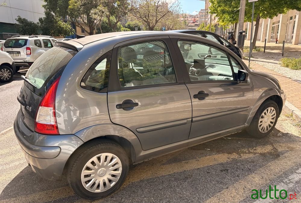 2009' Citroen C3 photo #3