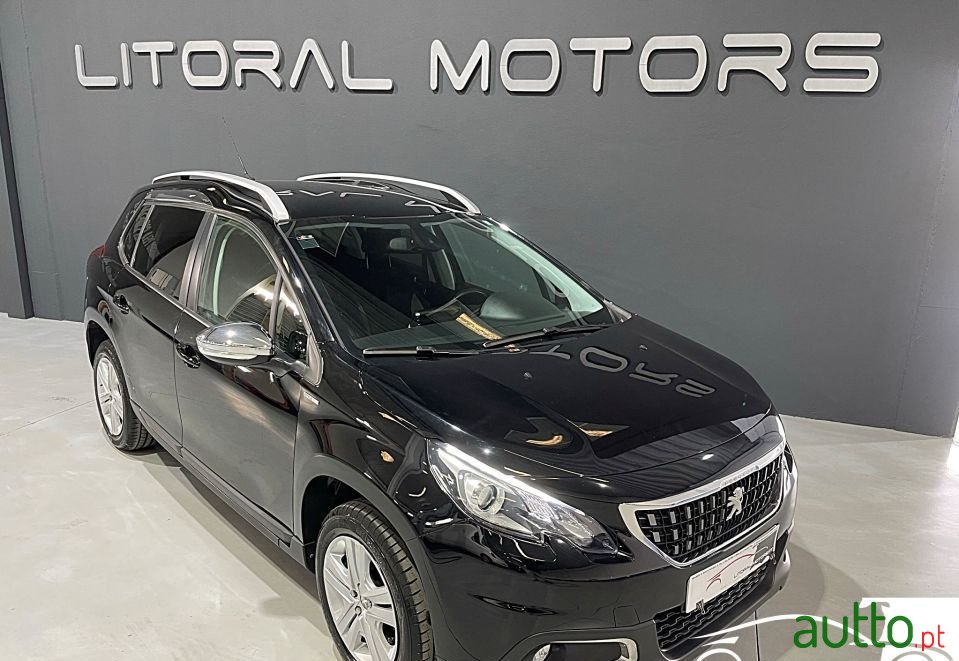 2019' Peugeot 2008 photo #2