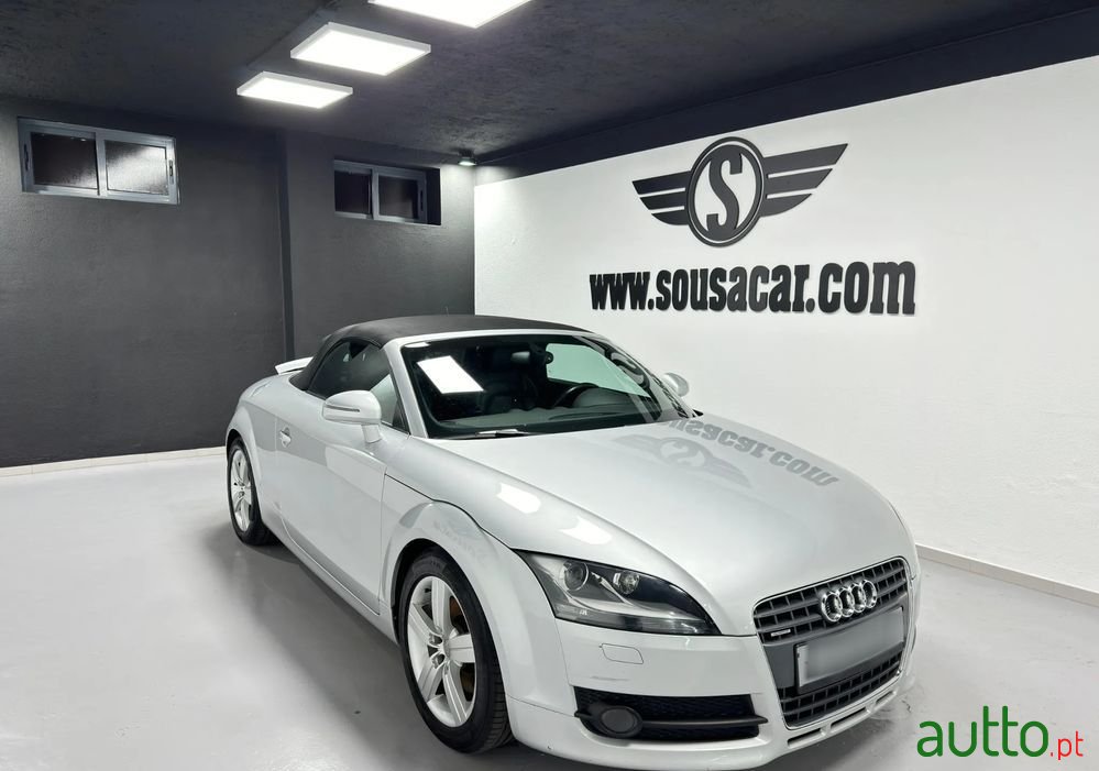 2009' Audi TT Roadster photo #4