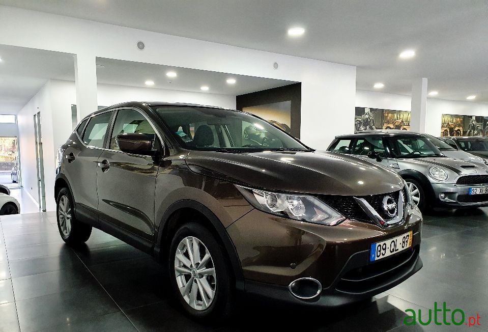 2015' Nissan Qashqai photo #3