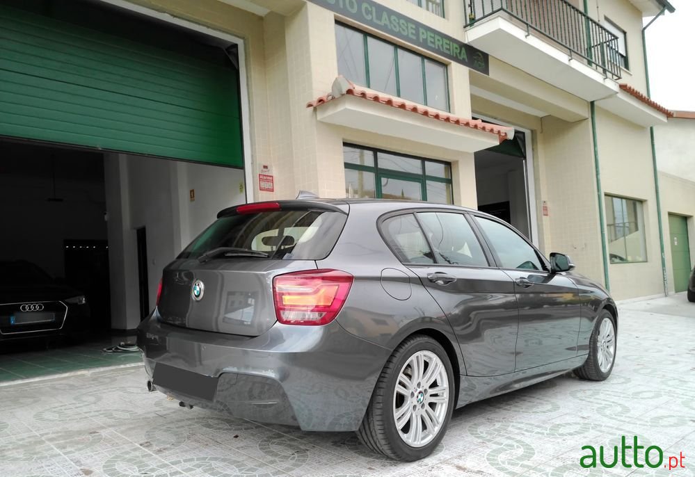 2012' BMW Série 1 D Pack M photo #4