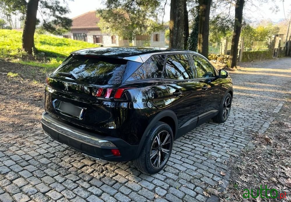 2019' Peugeot 3008 photo #6