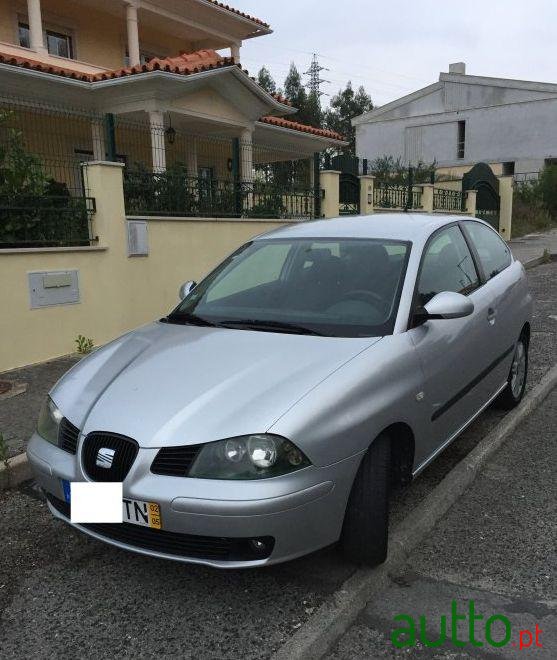 2002' SEAT Ibiza photo #3