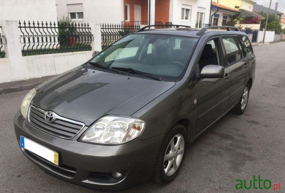 2006' Toyota Corolla 1.4 D-4D Mmt Sol photo #2