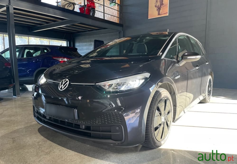 2020' Volkswagen ID.3 photo #3