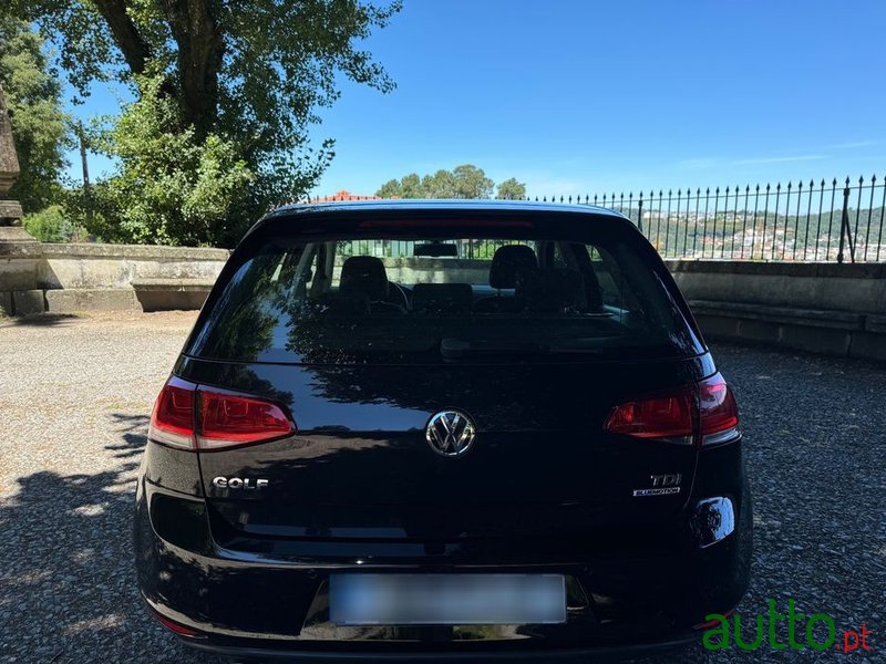 2015' Volkswagen Golf photo #4