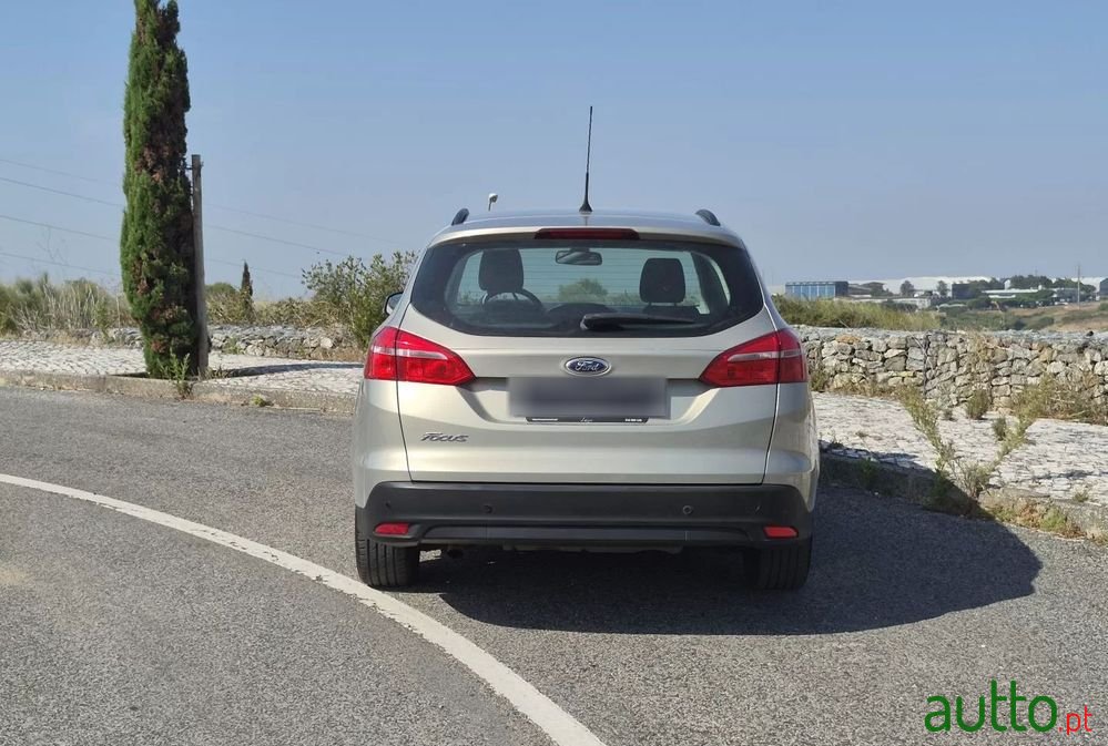 2016' Ford Focus Sw photo #5