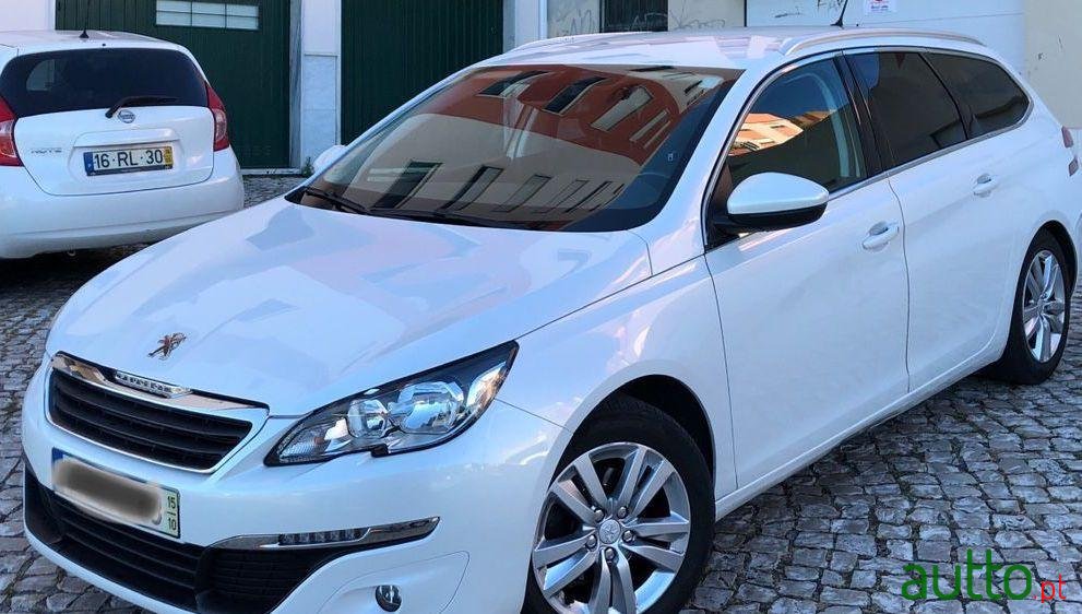 2015' Peugeot 308 Sw photo #3