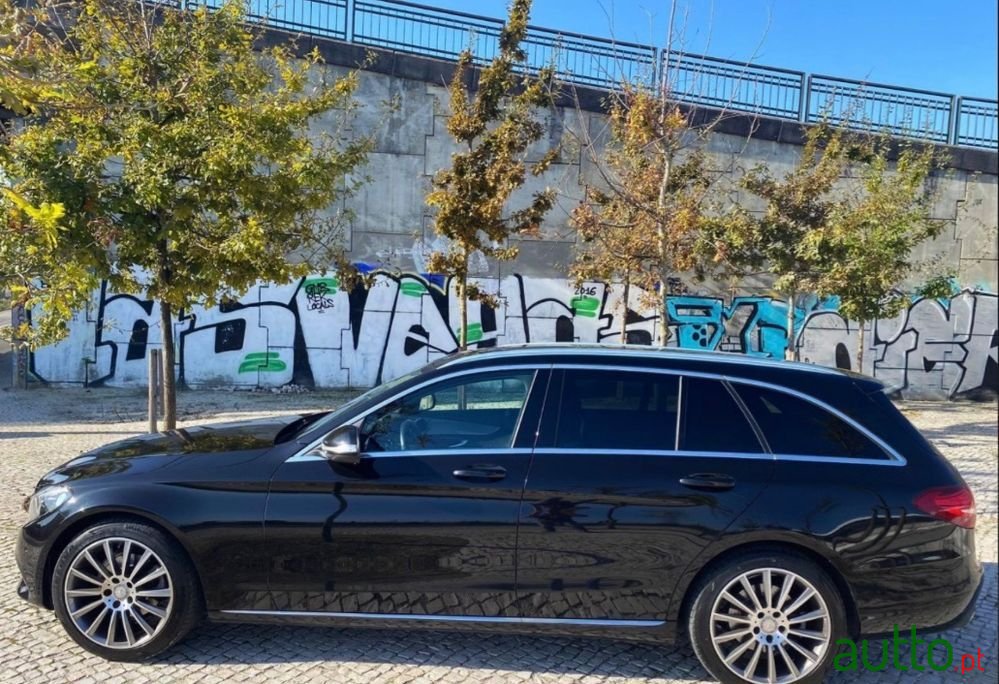 2015' Mercedes-Benz C 200 photo #1