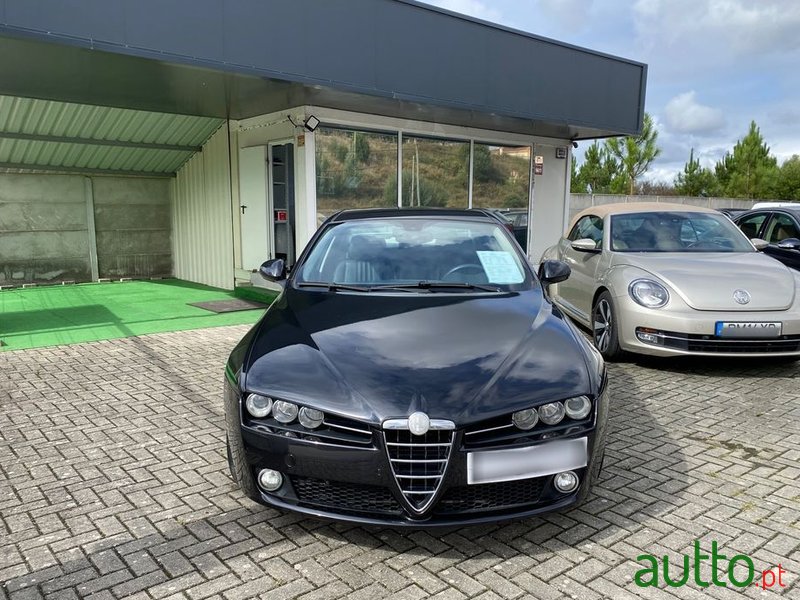 2007' Alfa Romeo 159 1.9 Jtdm 8V photo #2