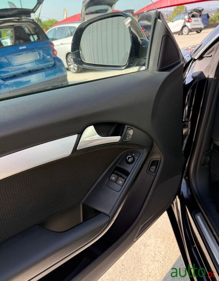 2009' Audi A5 2.0 Tfsi S-Line photo #6