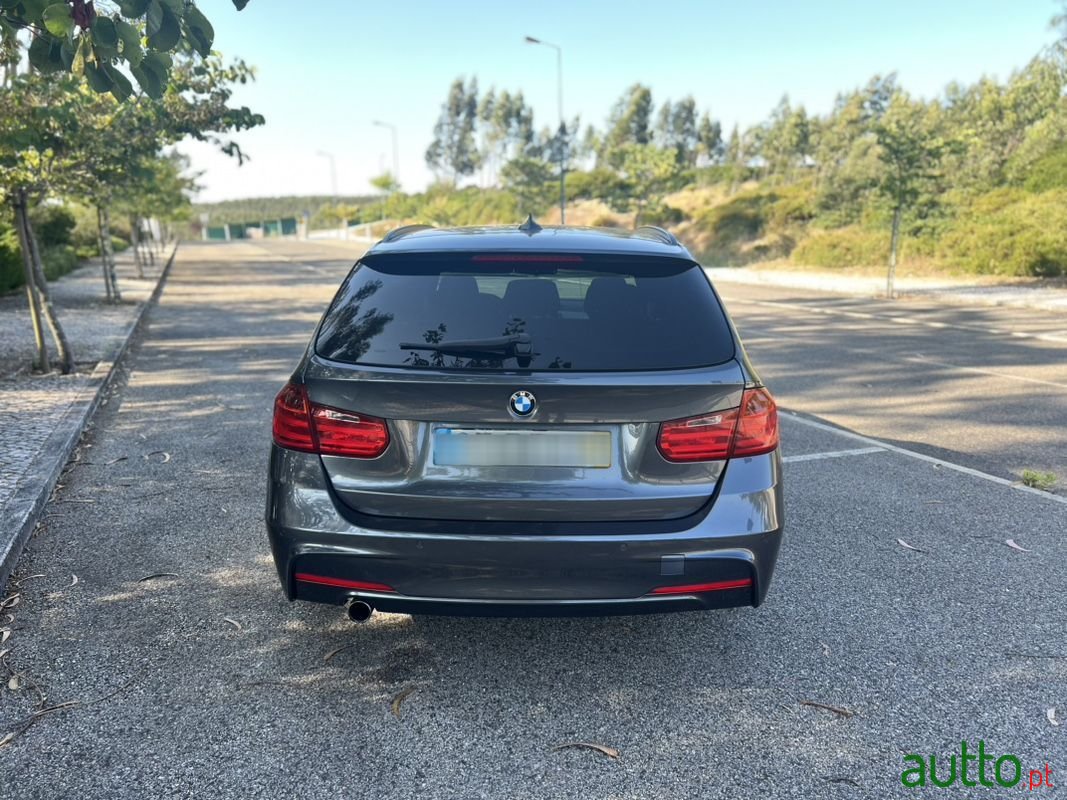 2012' BMW 320 photo #6