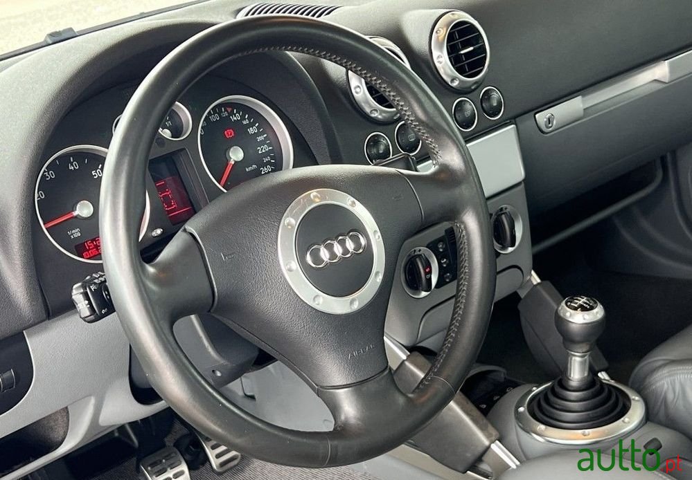 2004' Audi Tt Coupé 1.8 T S-Line photo #6